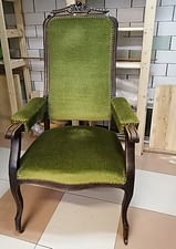 Старинное кресло до реставрации