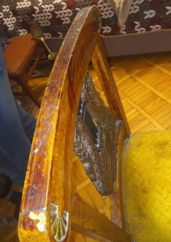 Реставрация и перетяжка антикварного стула